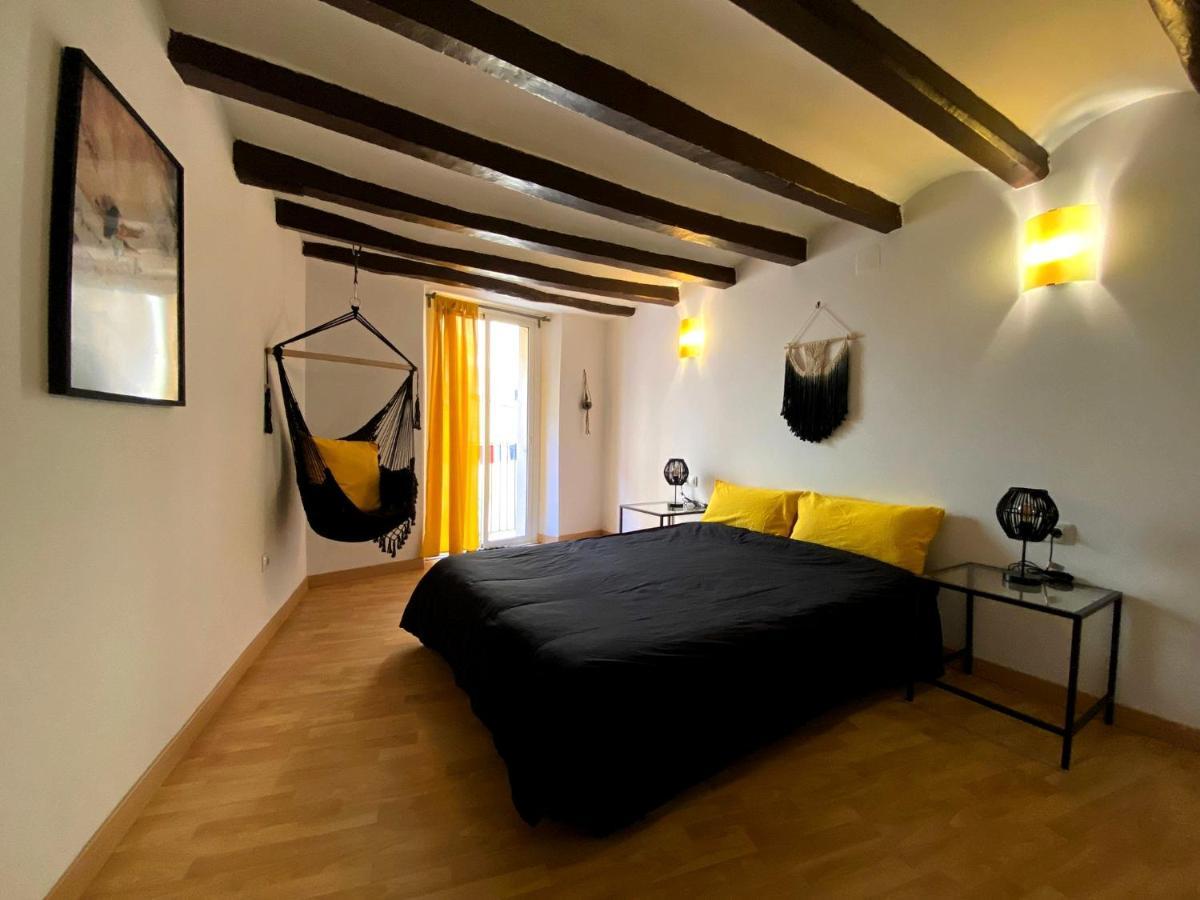 Cornu Karma Apartment El Pati Cornudella de Montsant Exteriör bild
